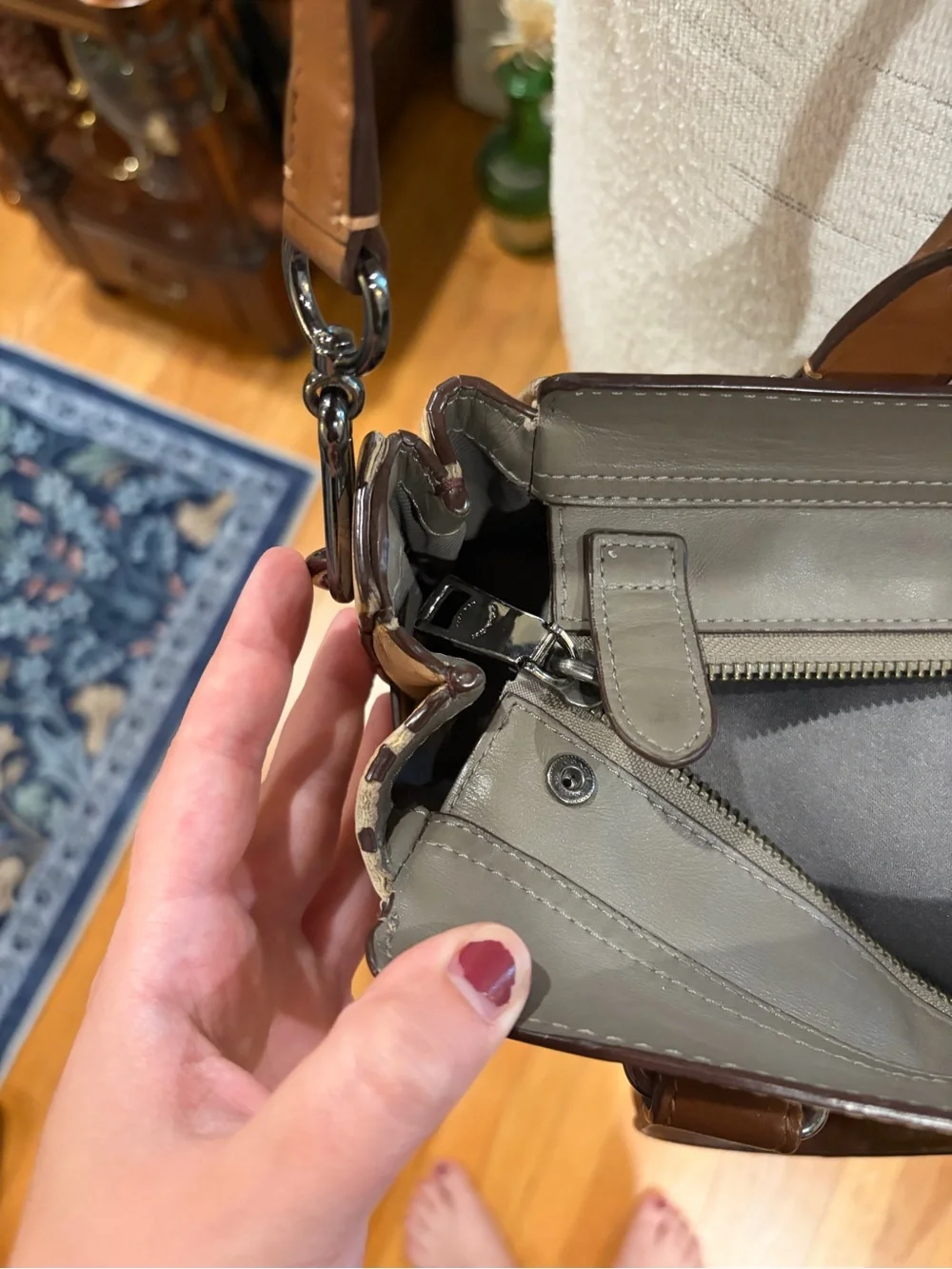 Tan Coach Swagger 27 - 34417